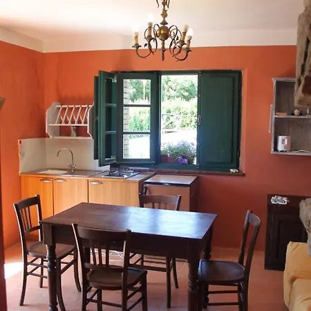 Alloggio per agriturismo Cilla *